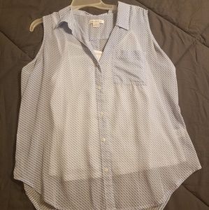 Liz Claiborne Lg. Button up front Top